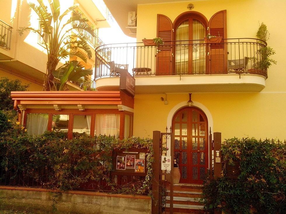 Villa Marysa Studio Apartment גיארדיני נאקסוס מראה חיצוני תמונה