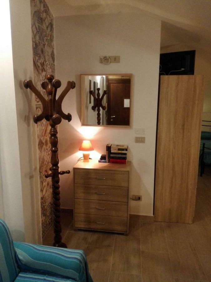 Villa Marysa Studio Apartment גיארדיני נאקסוס מראה חיצוני תמונה