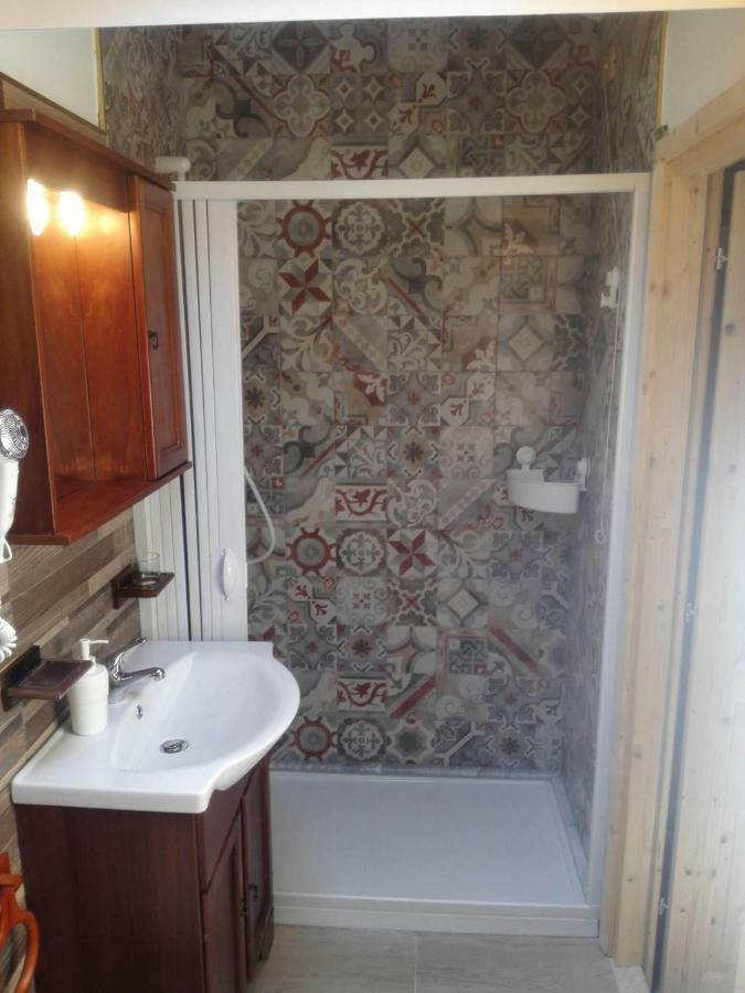 Villa Marysa Studio Apartment גיארדיני נאקסוס מראה חיצוני תמונה
