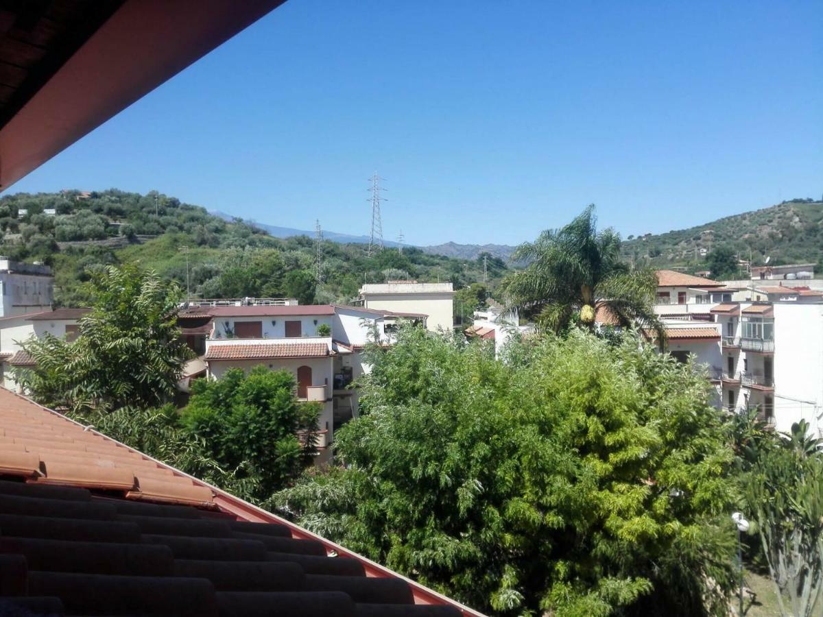 Villa Marysa Studio Apartment גיארדיני נאקסוס מראה חיצוני תמונה